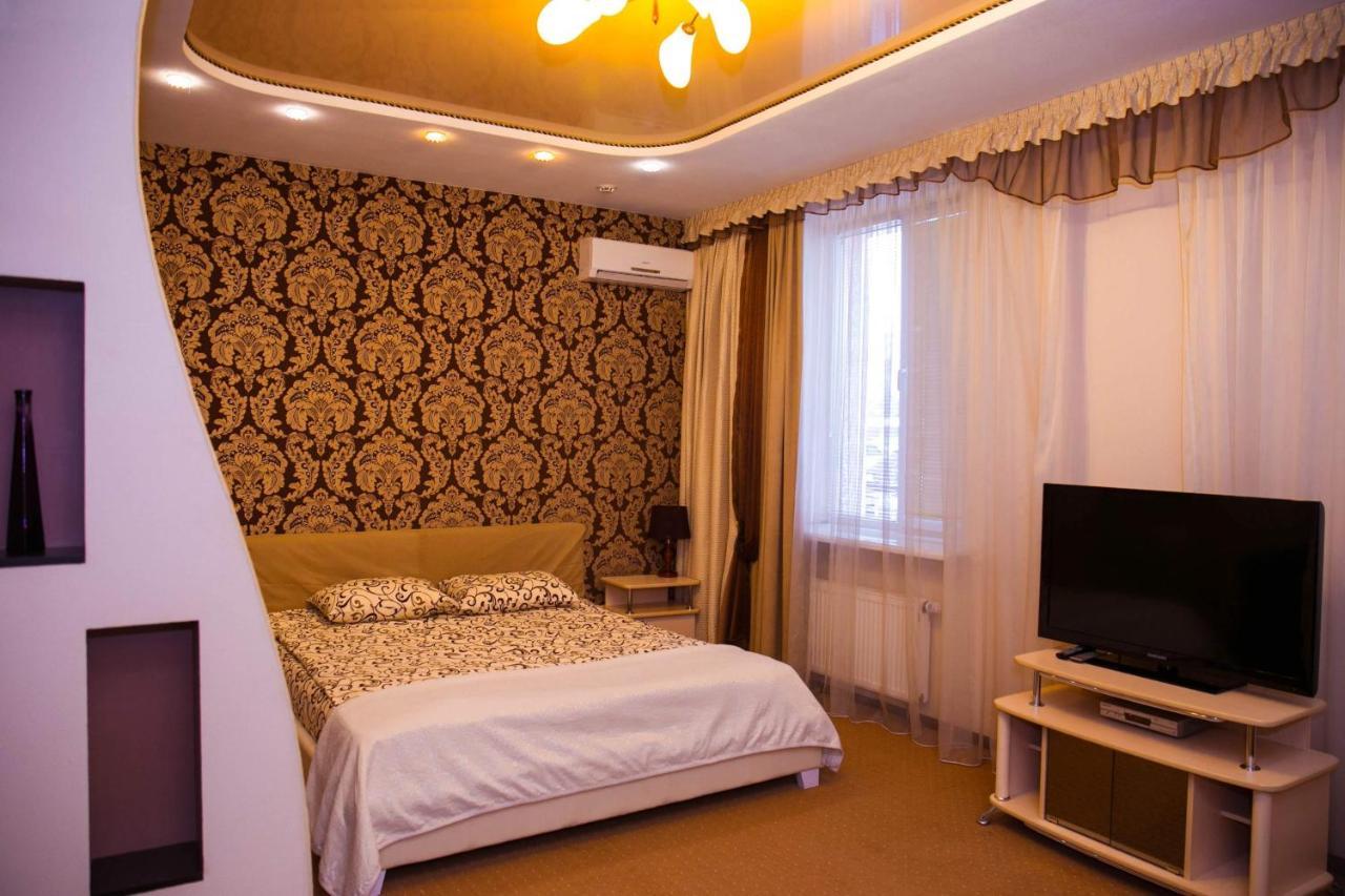 Siesta Hotel Kharkiv Bagian luar foto