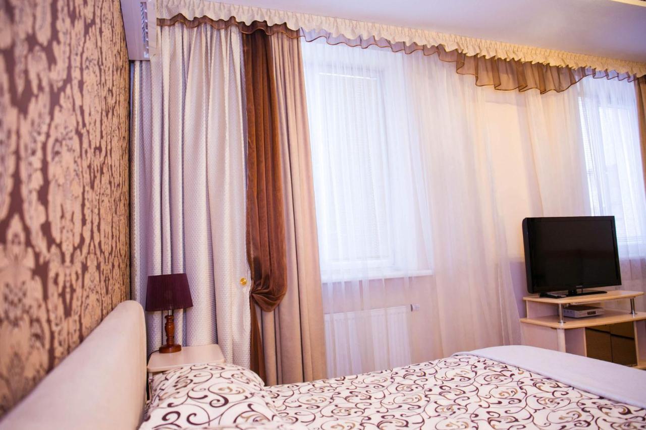 Siesta Hotel Kharkiv Bagian luar foto